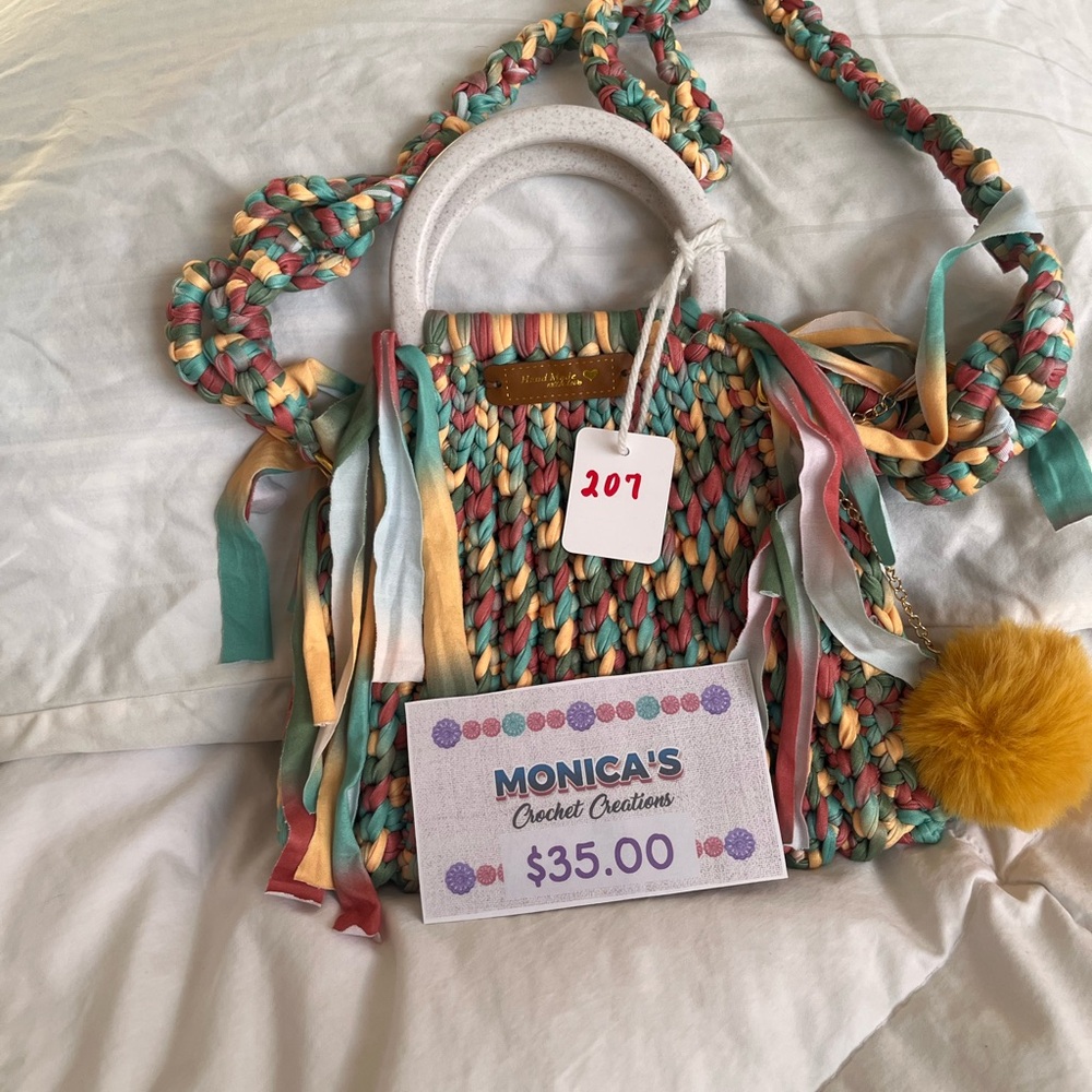 Multicolor Handbag - Picture 2 of 2